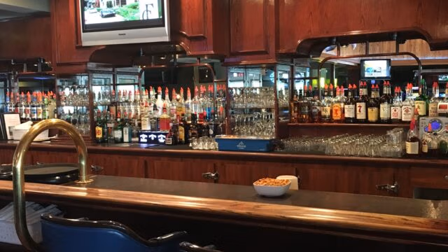 bar