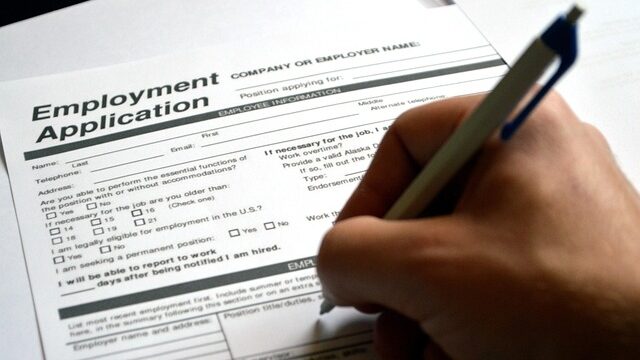 application-3685436_640-1.jpg