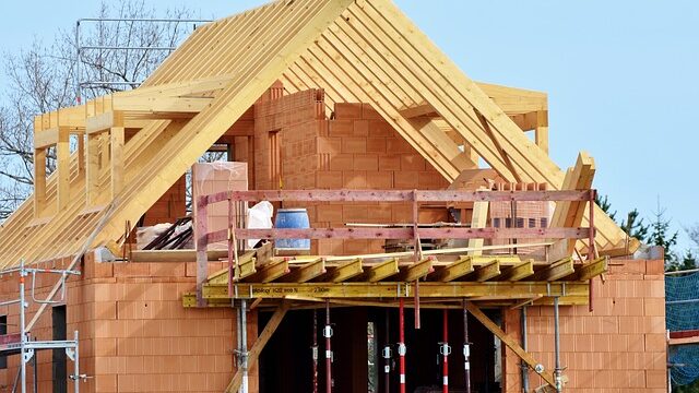housebuilding-3370969_640-1.jpg